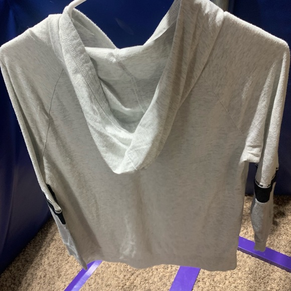 Justice Active Hoodie - Size 16/20 - Picture 2 of 3